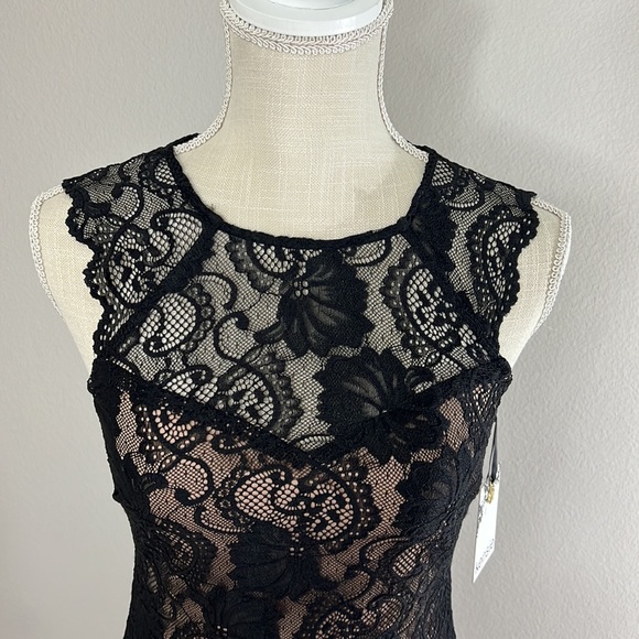 KENSIE DRESSES - Picture 4 of 8